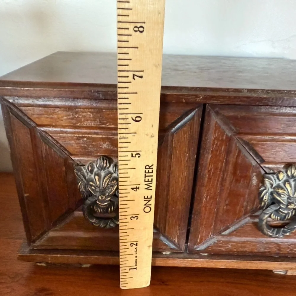 Vintage Japanese Jewelry Box w/‎ Lion's Heads Two Compartments Marked Red Liner
